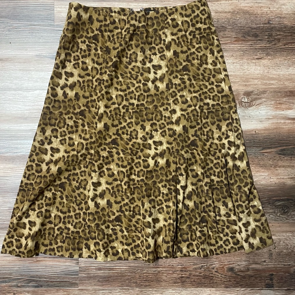 Leopard print skirt